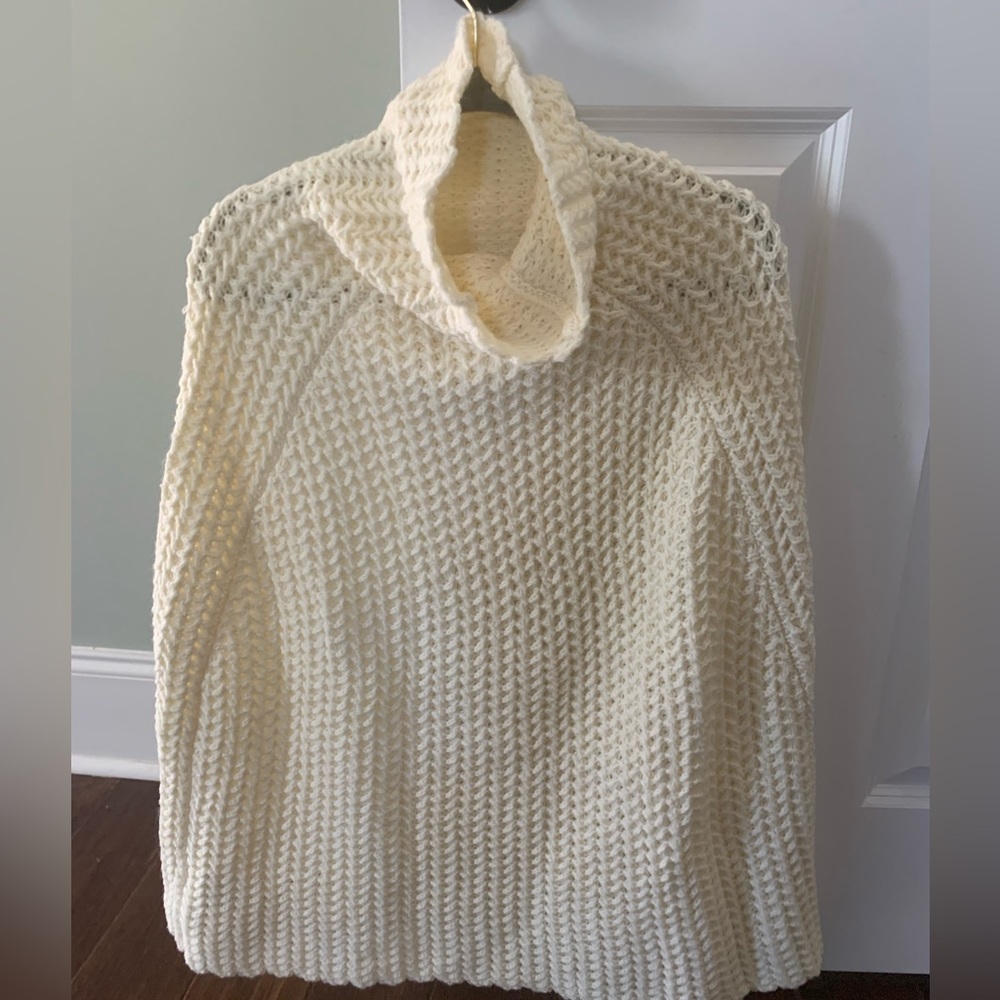 Anthropologie Cable Knit Poncho/Cape NWT